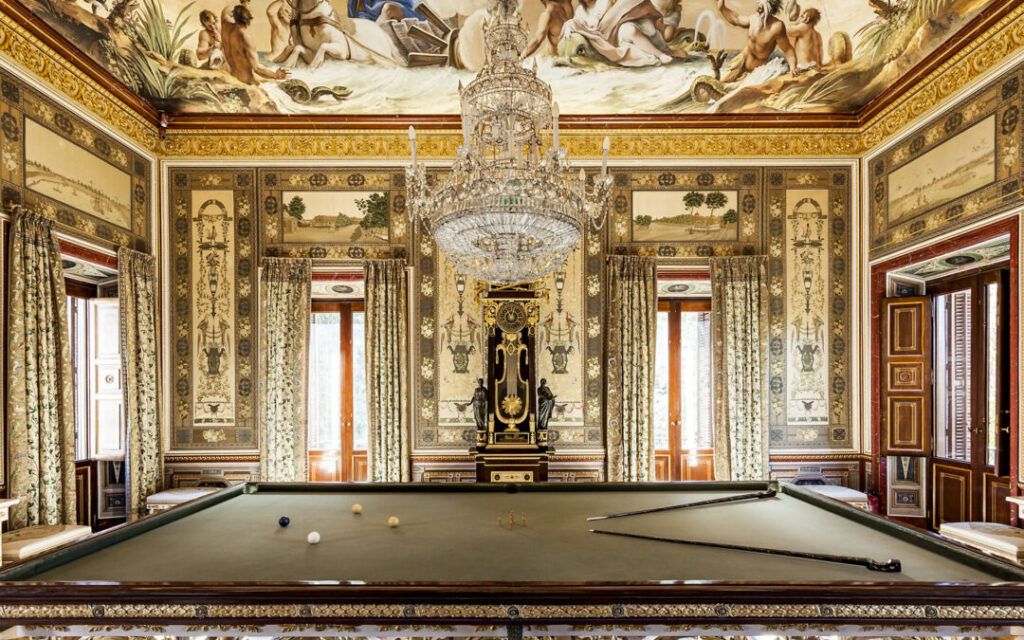 kien-truc-co-dien-khong-gian-quyen-uy-03