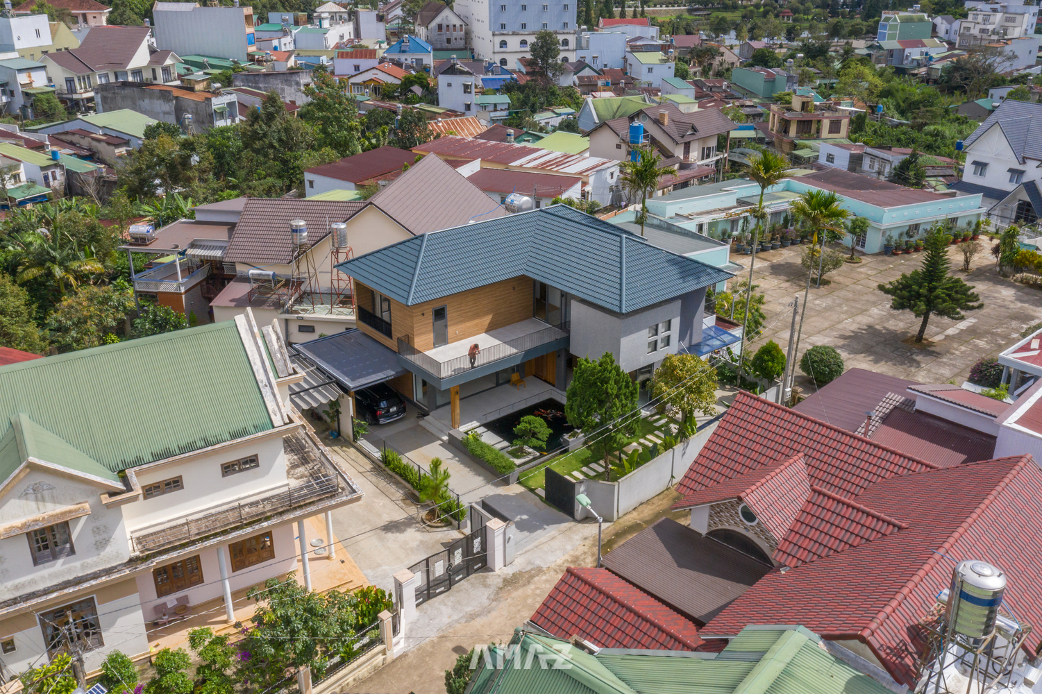 amaz-resort-in-home-thiet-ke-kien-truc-noi-that-biet-thu-HT02
